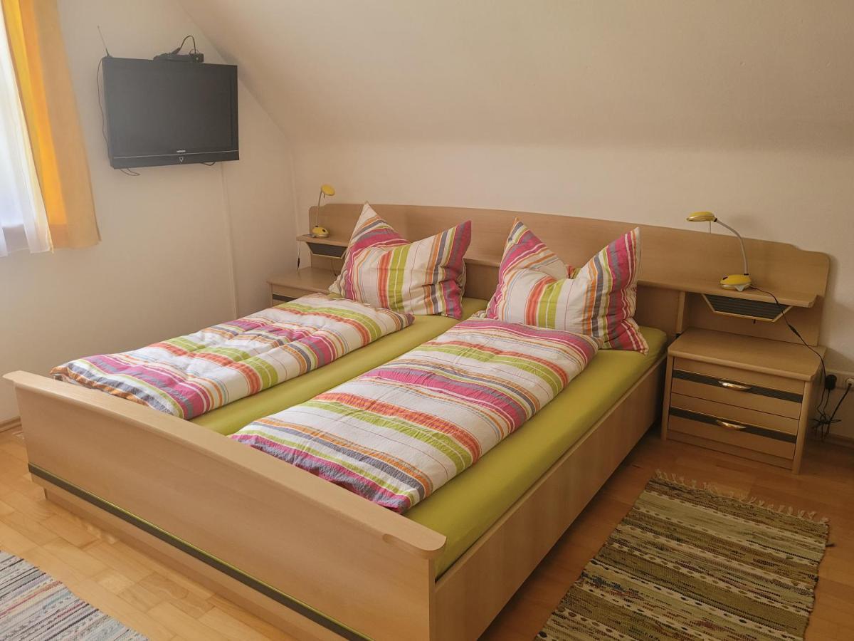 Appartement Poelzl Oeblarn Region Schladming Dachstein Oblarn المظهر الخارجي الصورة